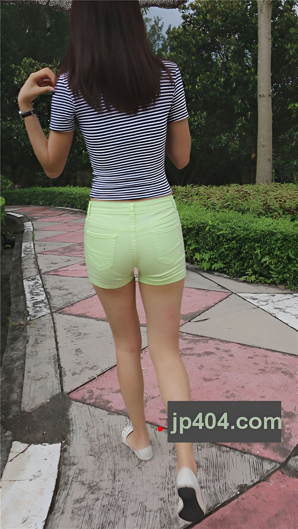 热裤小妹[1.2G/MP4]