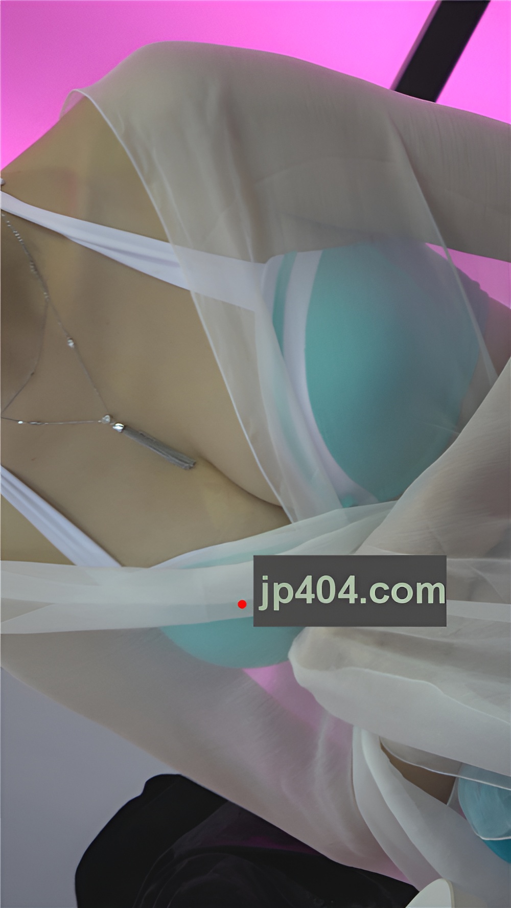 非常漂亮的模特美女[975M/MP4]