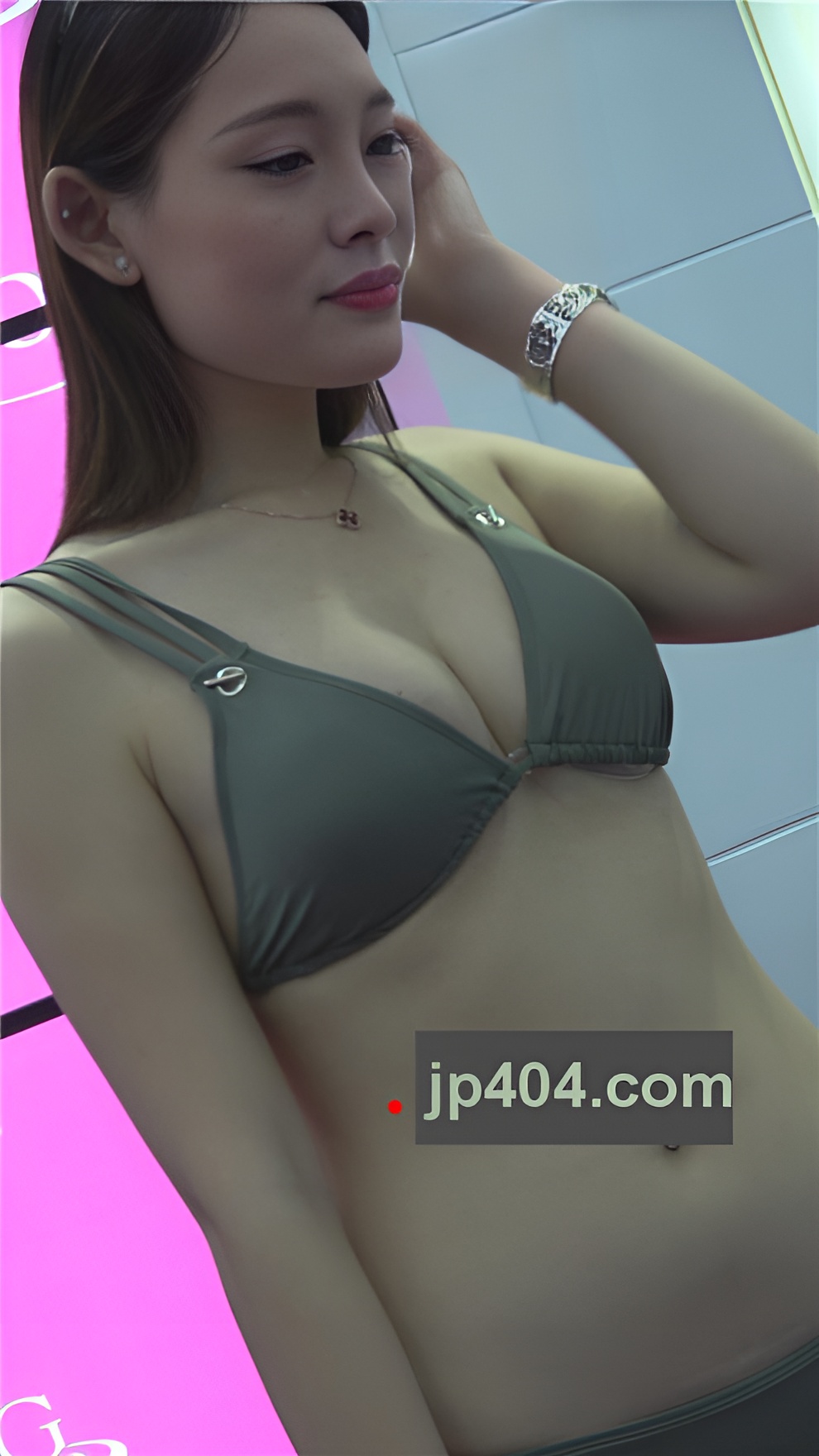 泳装模特小姐姐[517M/MP4]