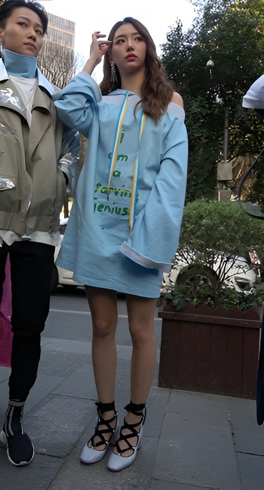 几个漂亮的小姐姐[1.79G/MP4]