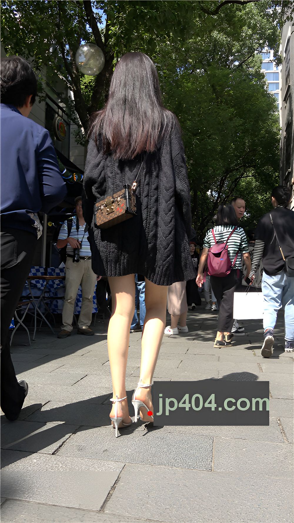 漂亮的气质美女小姐姐[1.01G/MP4]