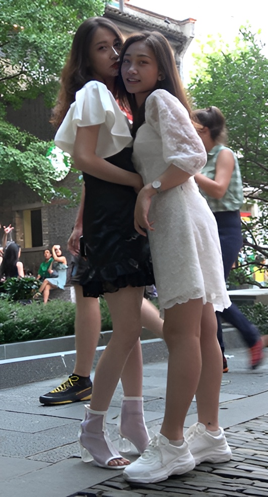 几个漂亮的美女[1.70G/MP4]