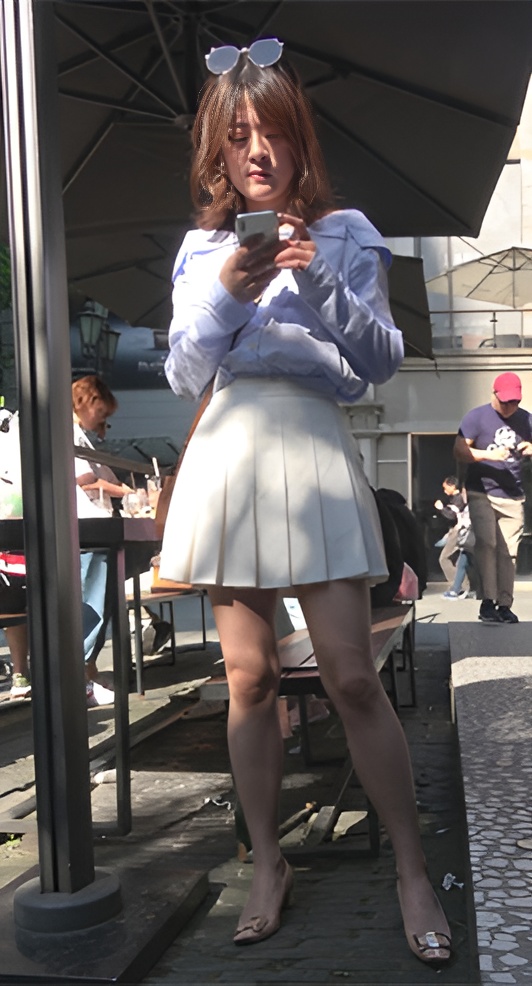 白裙吗美女小姐姐[984M/MP4]