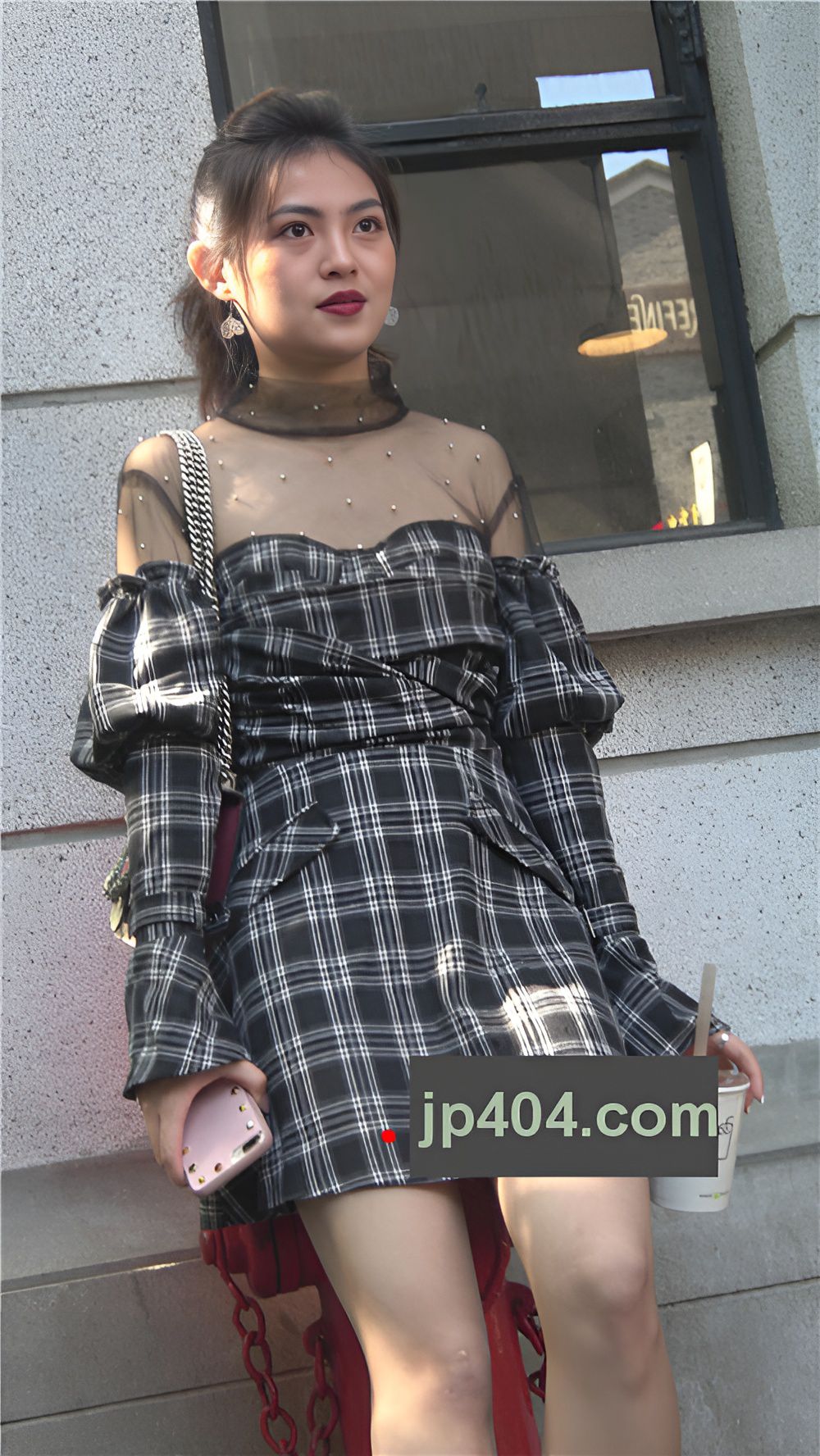 喝奶茶的连衣裙小姐姐[2.05G/MP4]