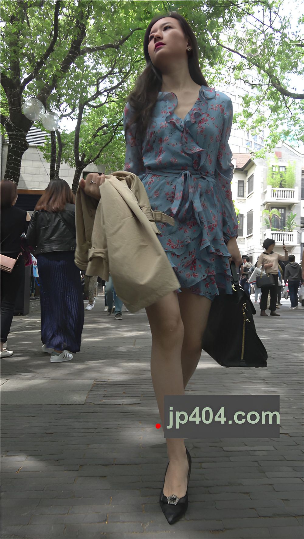 连衣裙美妇[1.56G/MP4]