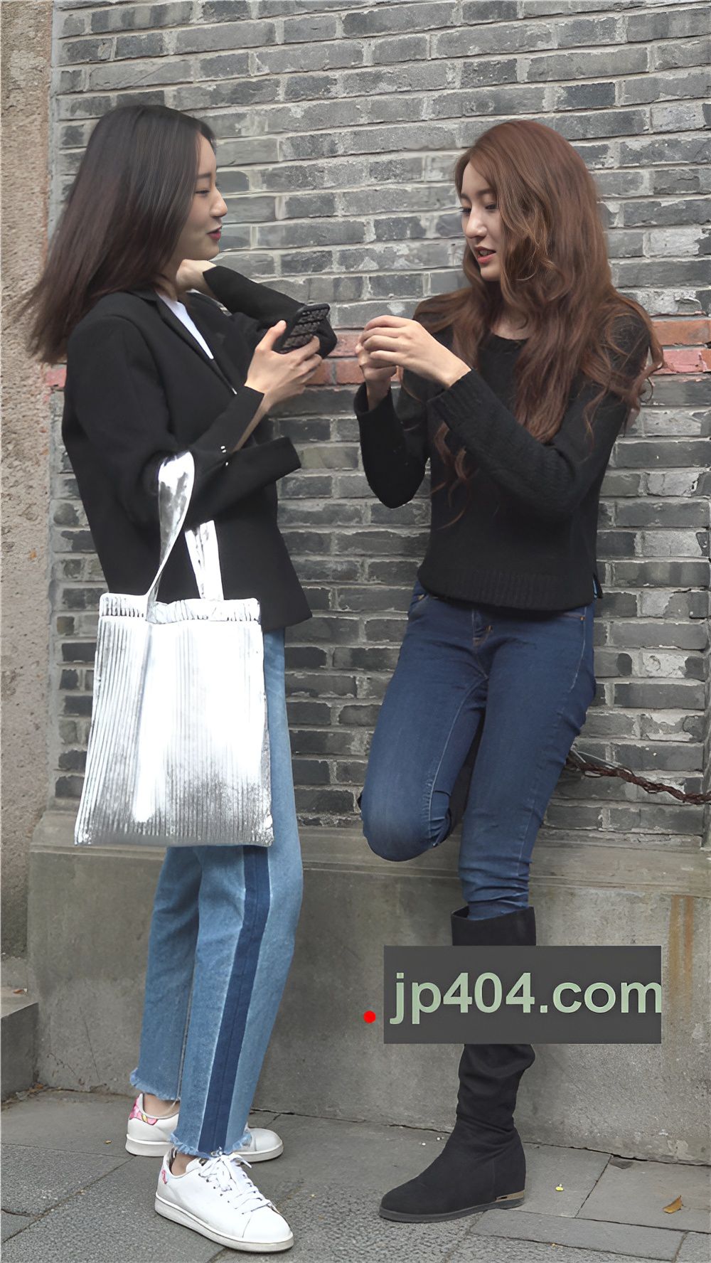 漂亮的小蛮腰美女[403M/MP4]