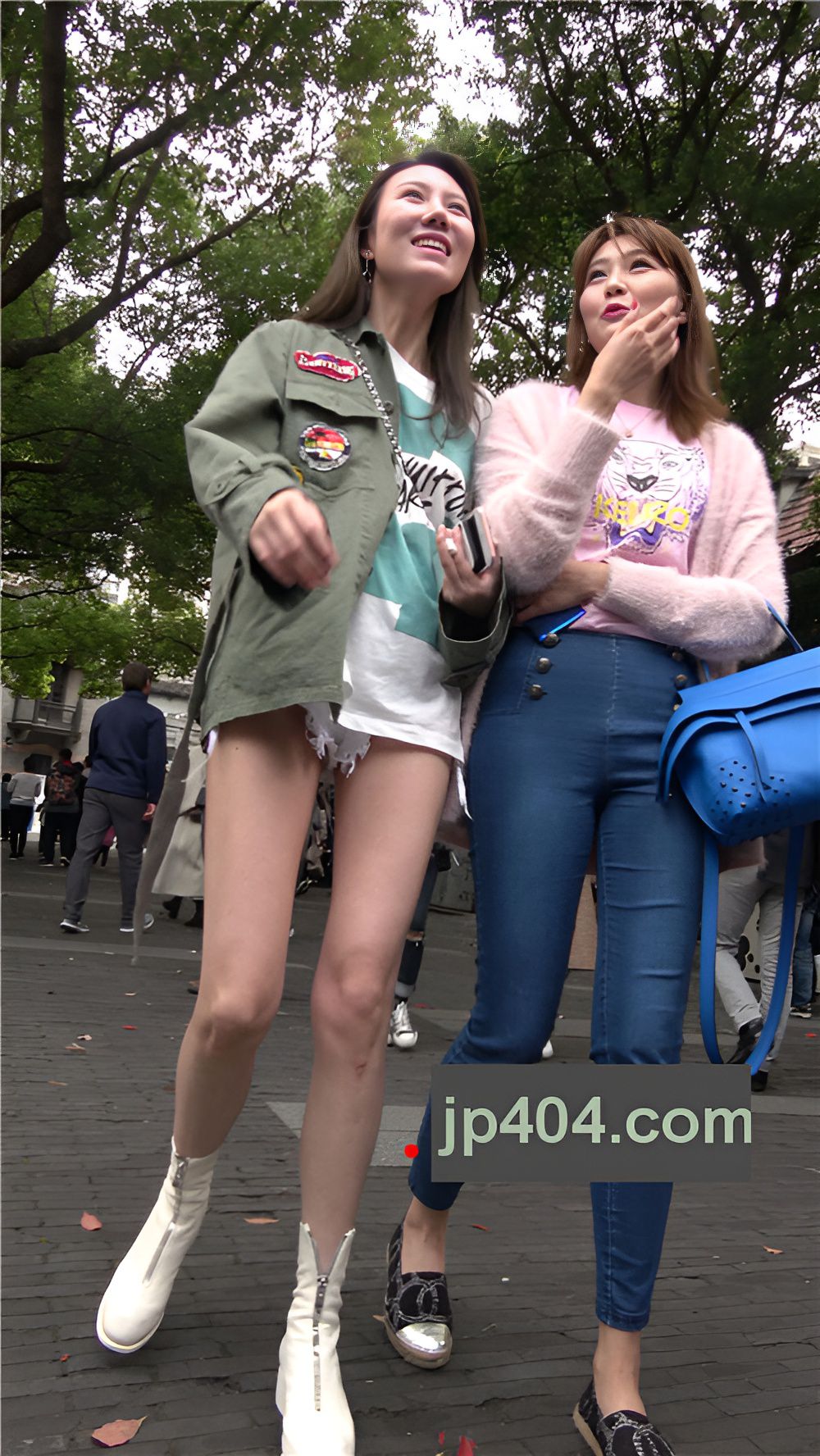 漂亮的大长腿美女[1.51G/MP4]