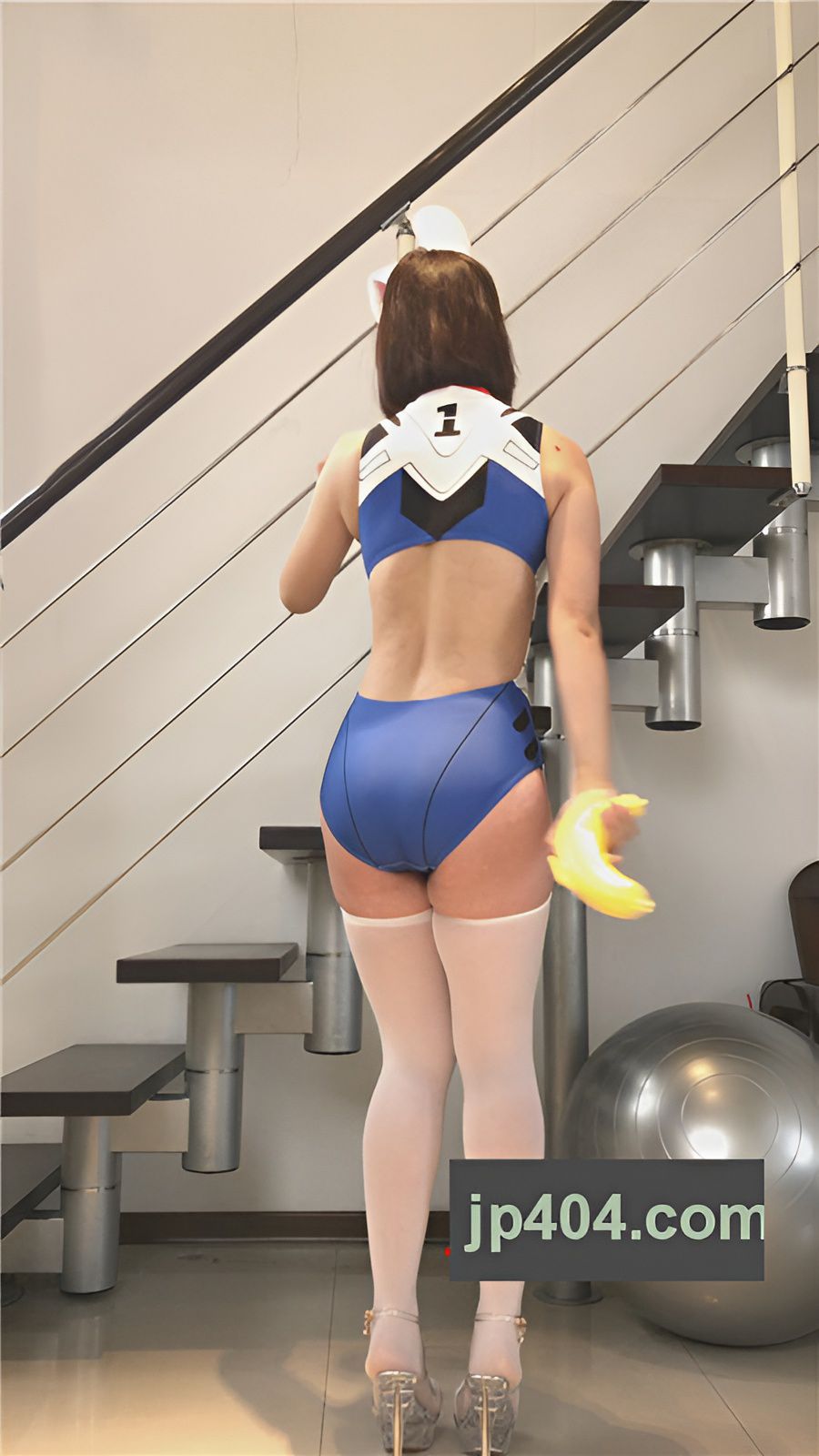 性感白丝小姐姐[241M/MP4]