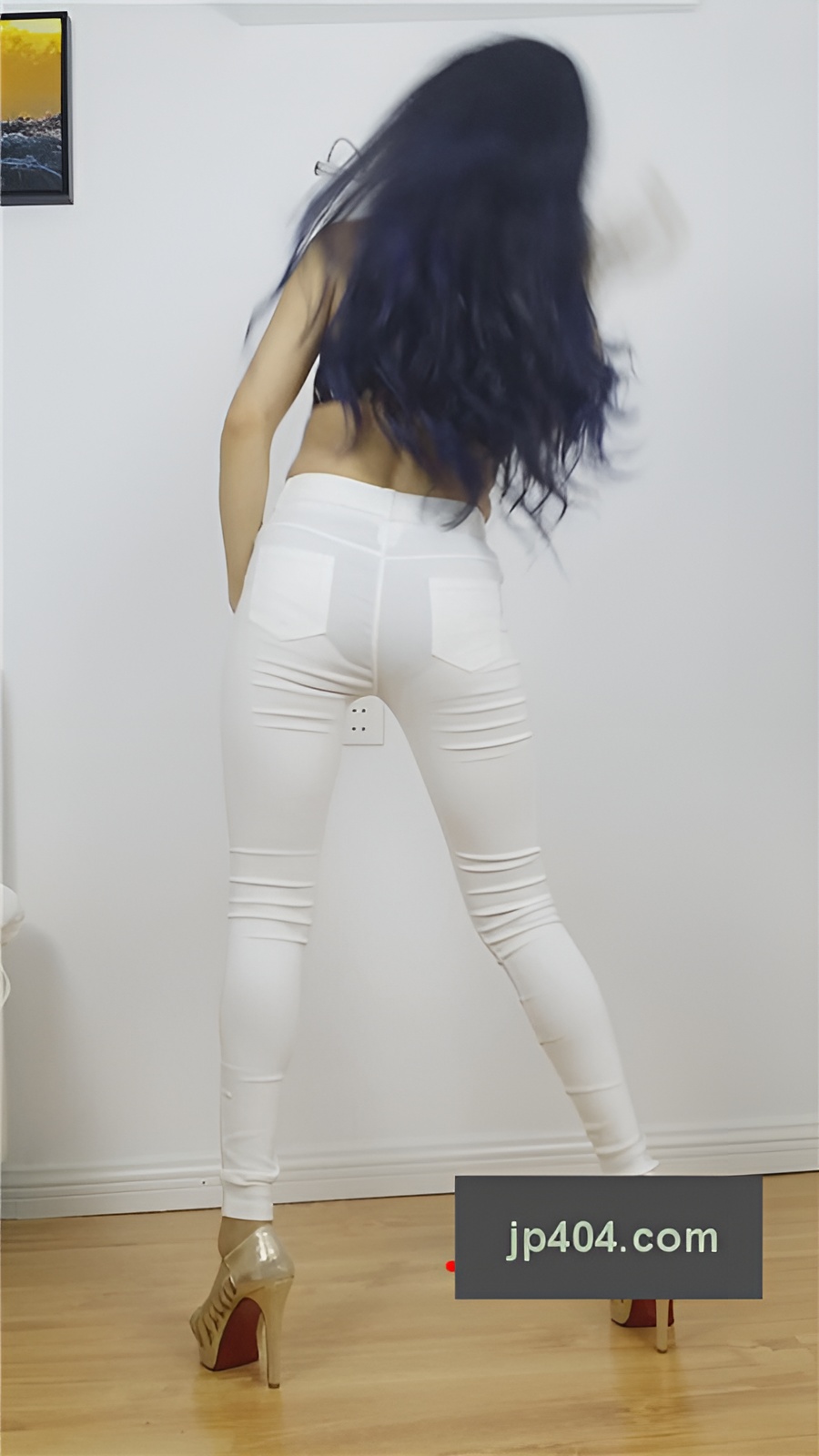 热舞白裤妹子[404M/MP4]