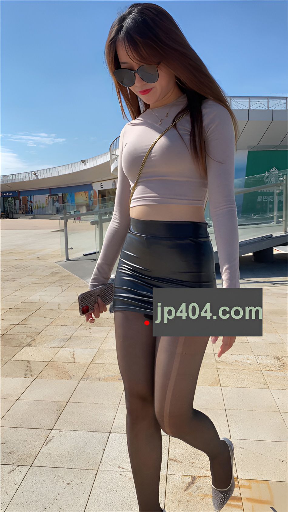 （视频）第六篇：皮短裙黑丝 [8.06G/MP4]