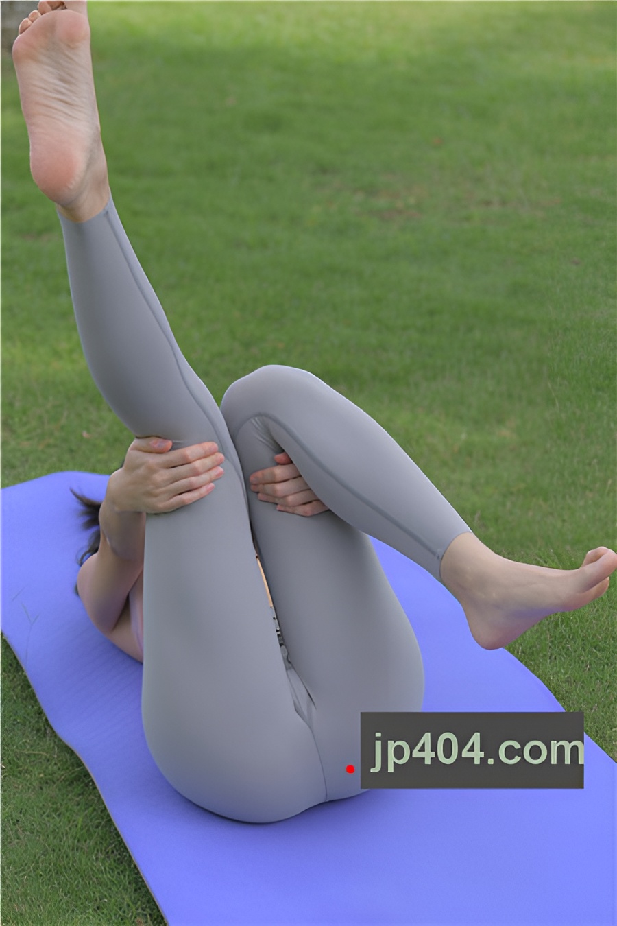 （套图）灰色瑜伽裤(244P)[4.78G/JPG]