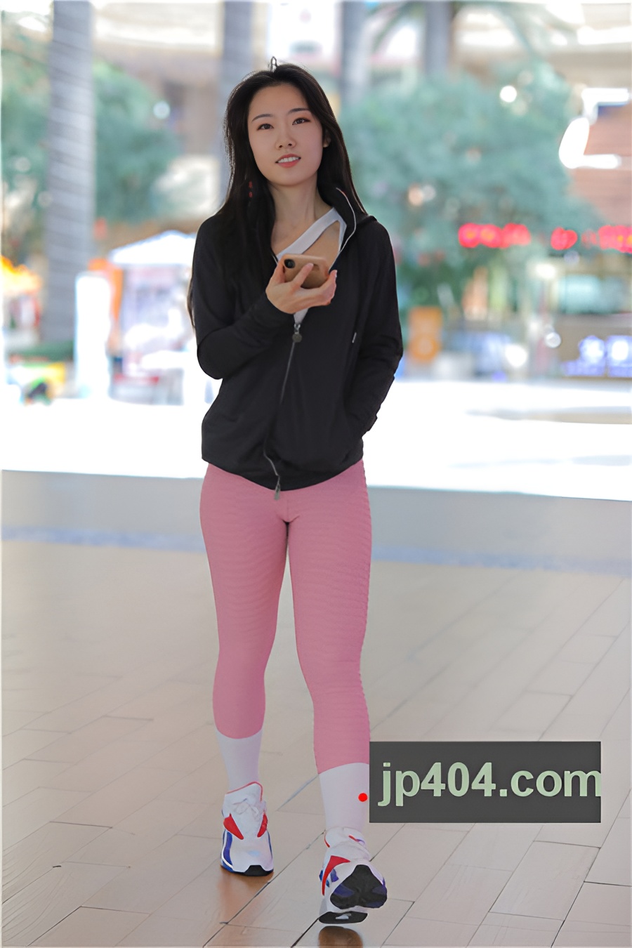 粉色紧身瑜伽裤女孩 【套图+视频】