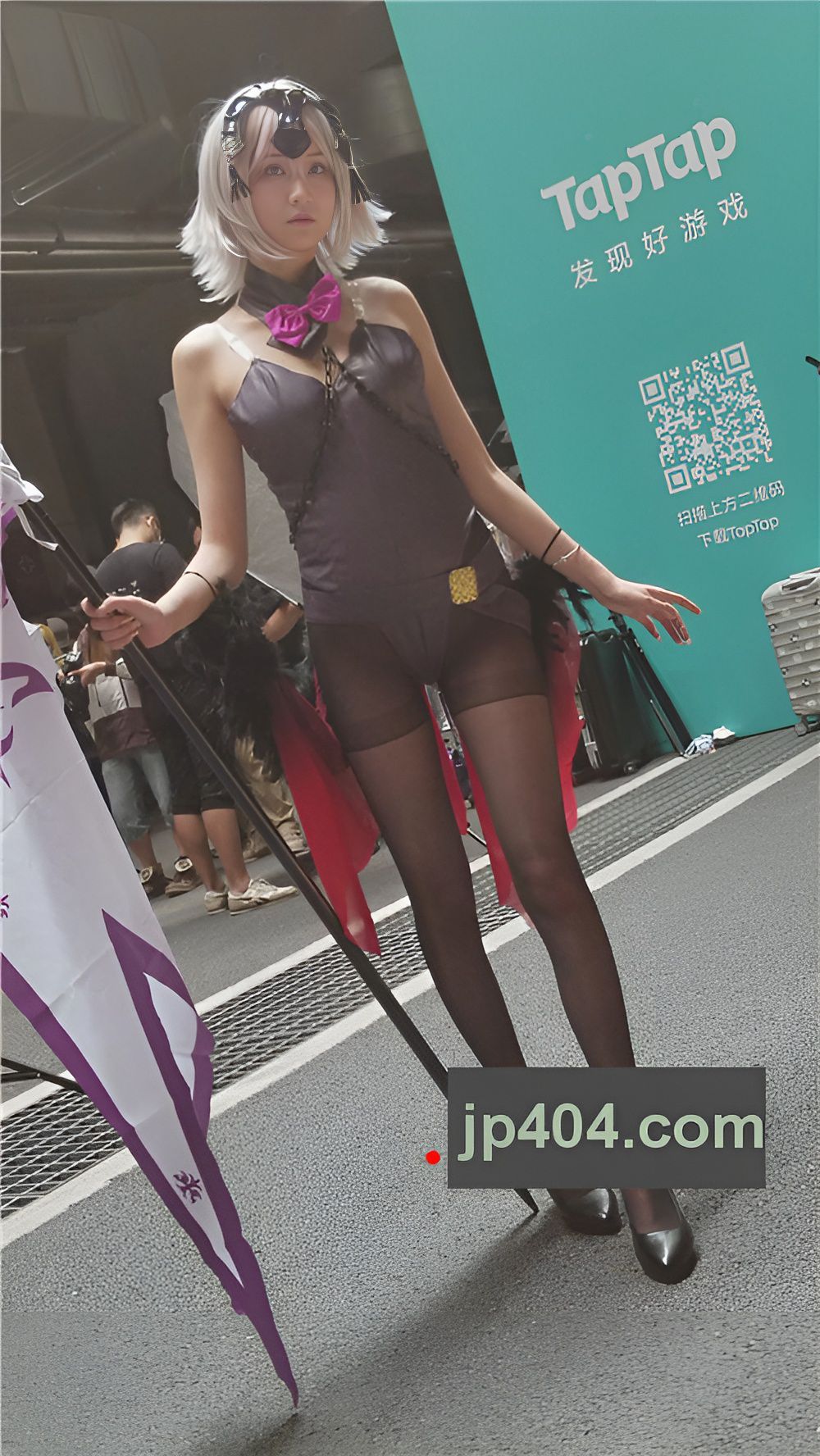 coplay黑丝小姐姐[429M/MP4]