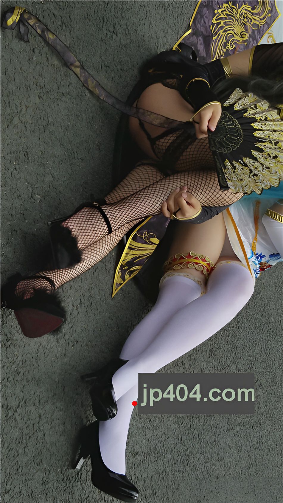 两个coplay妹子[523M/MP4]