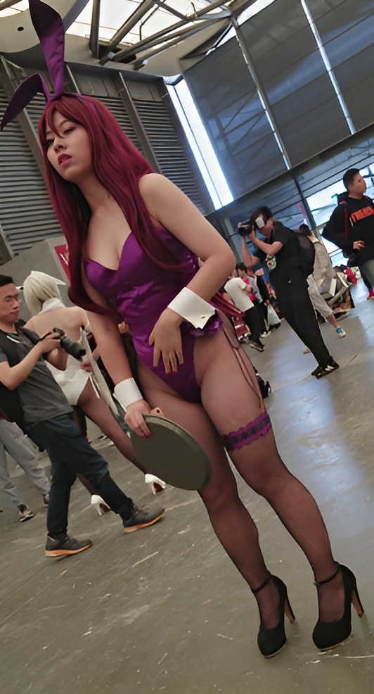 兔子女仆coplay妹子[439M/MP4]