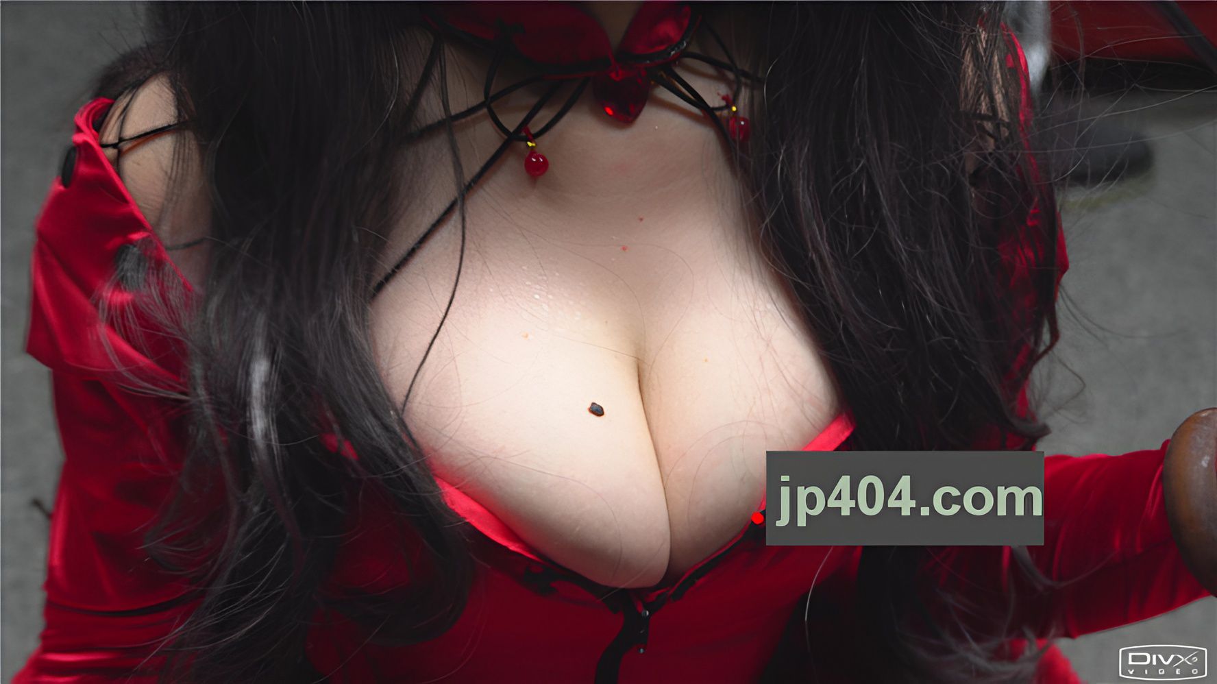 性感的coplayMM[1.58G/MP4]