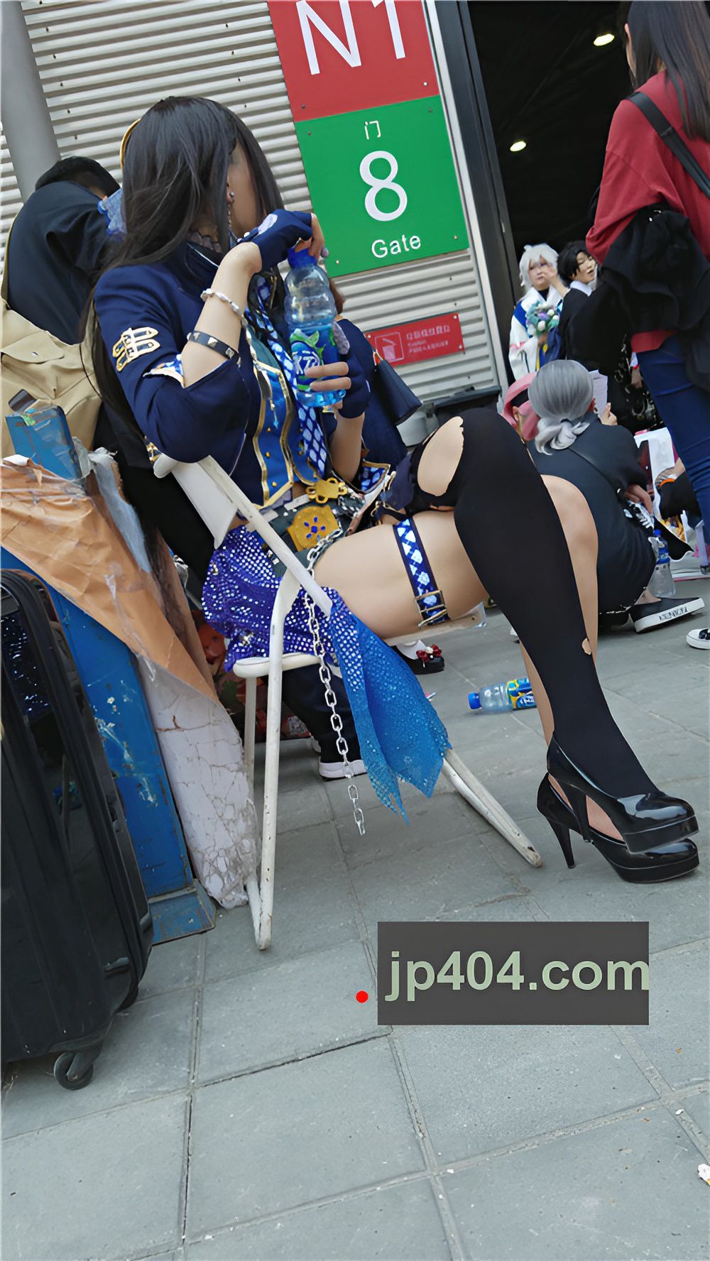 蓝衣MTcosplay极品小姐姐[709M/MP4]