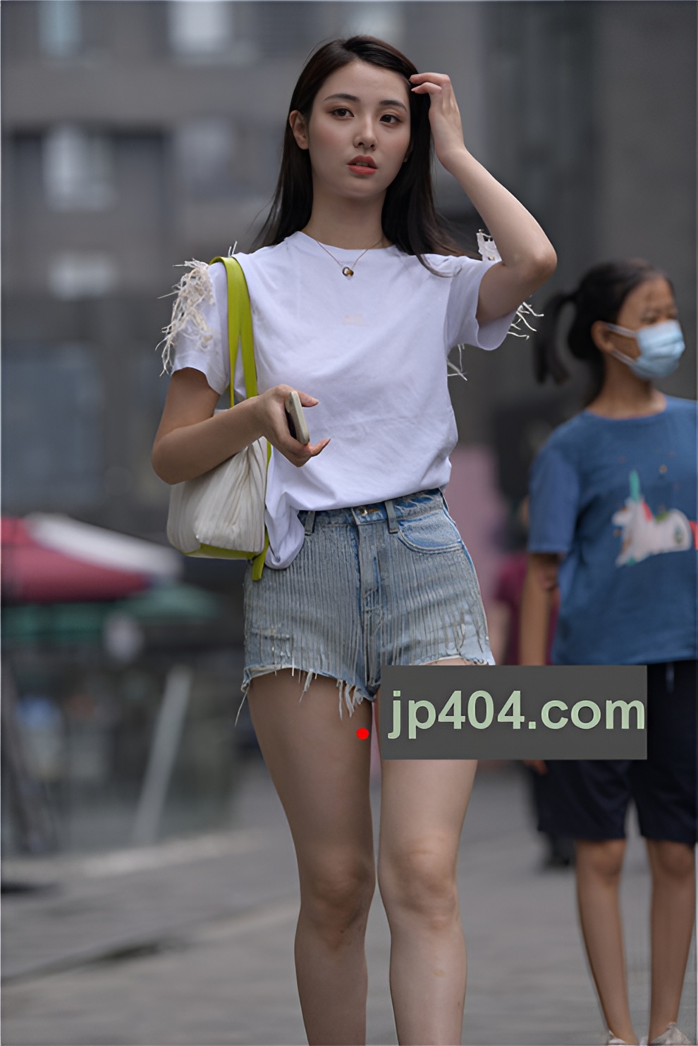 蓝色牛仔热裤美女【套图+视频】