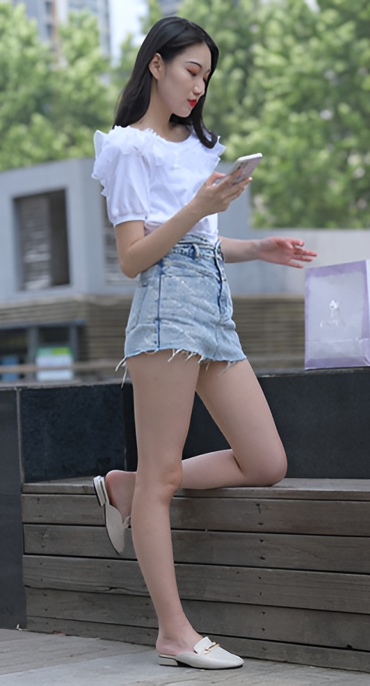 （视频）做美甲的美女 [8.82G/MP4]