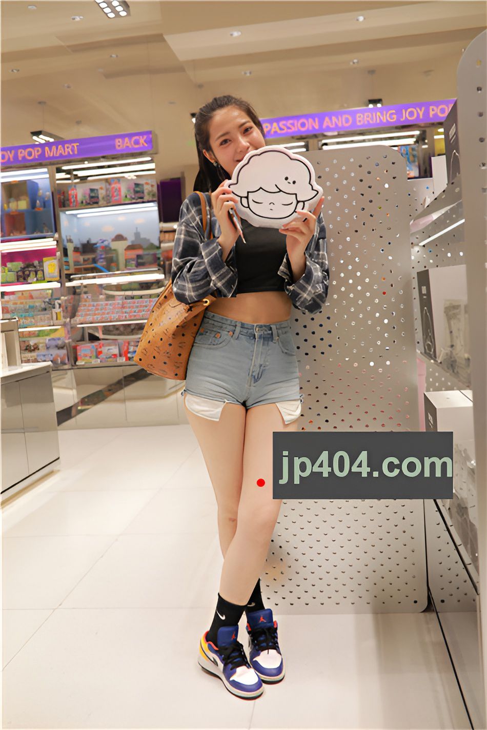 （套图）爱笑的女孩 (938P)[10.82G/JPG]