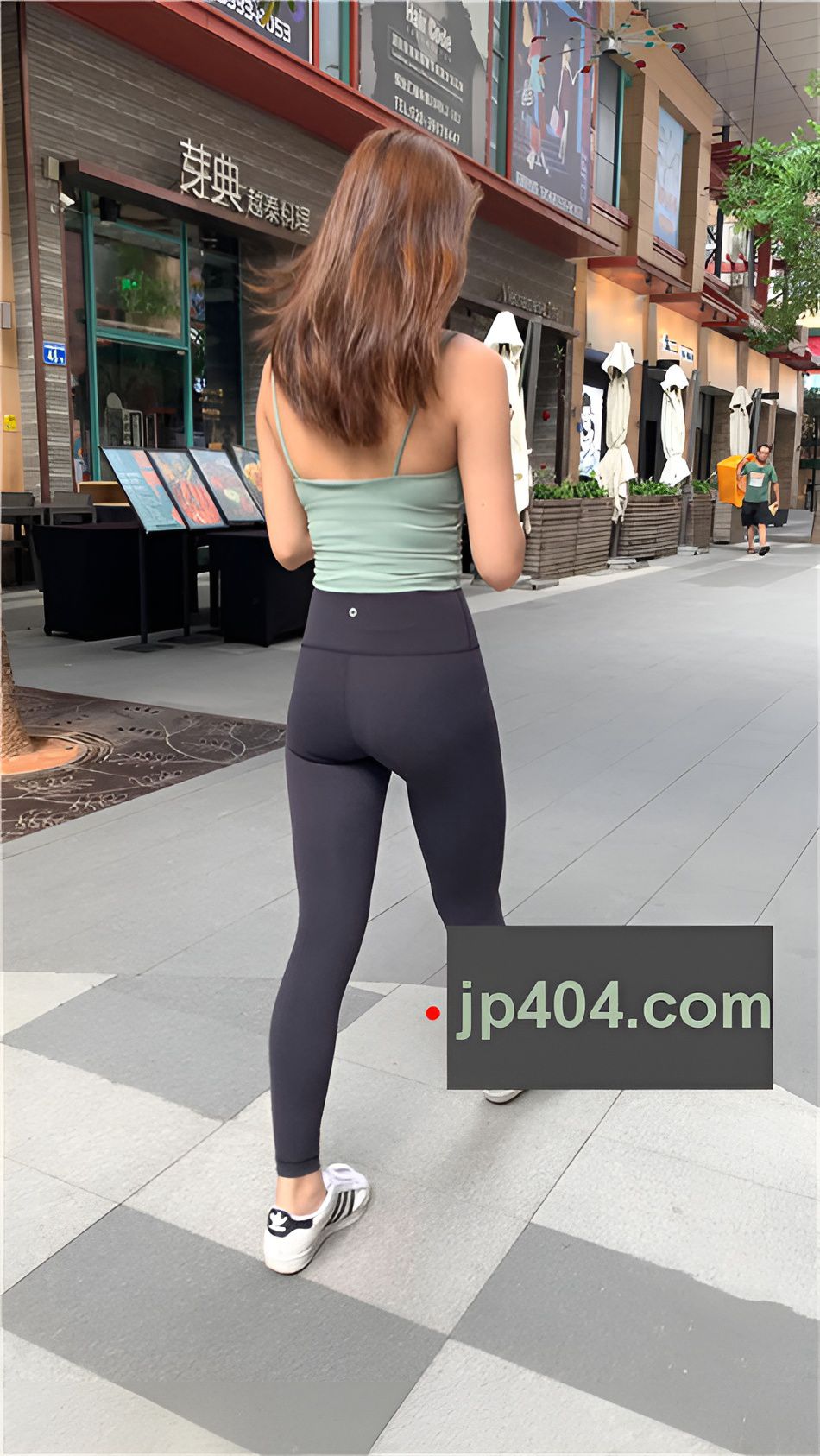 （视频）黑色瑜伽裤美女 [9.04G/MP4]