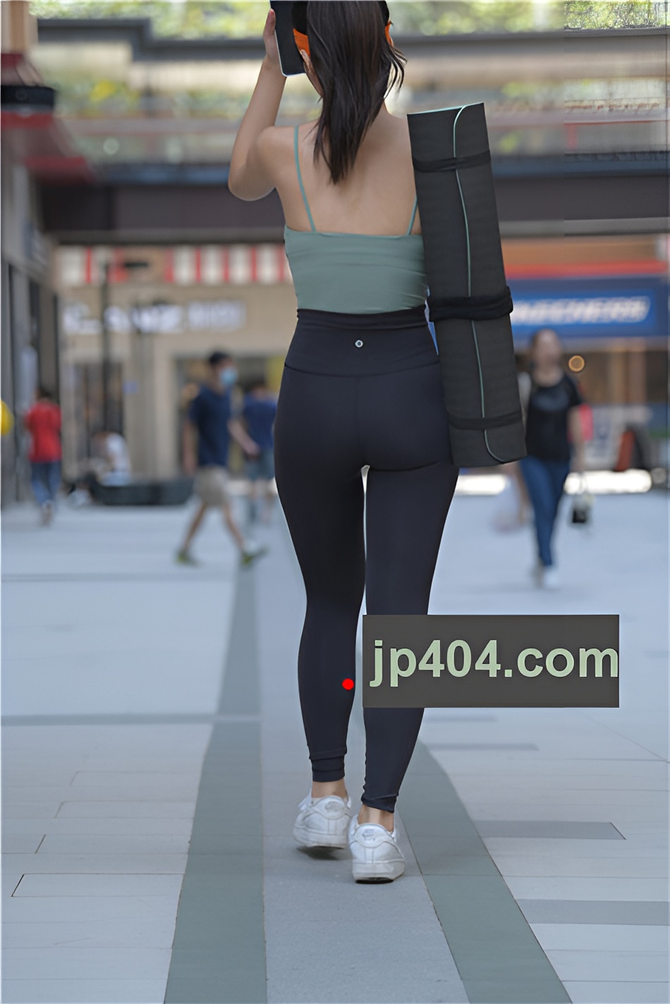 （套图一）黑色瑜伽裤女孩 (453P)[10.22G/JPG]