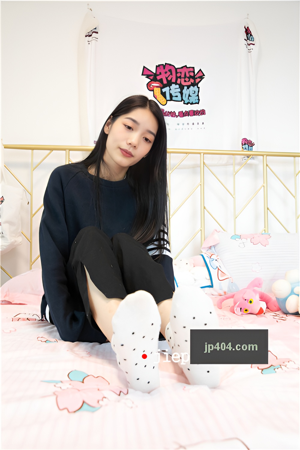 漂亮的美足小姐姐【套图+视频】