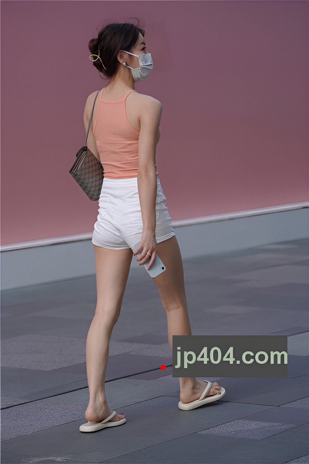 白色高腰热裤美女【套图+视频】