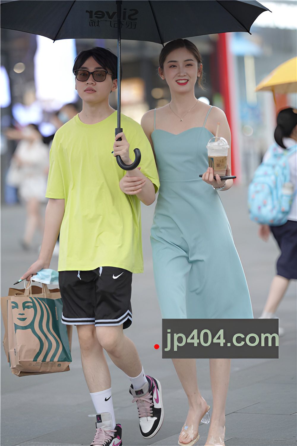 吊带长裙美女【套图+视频】