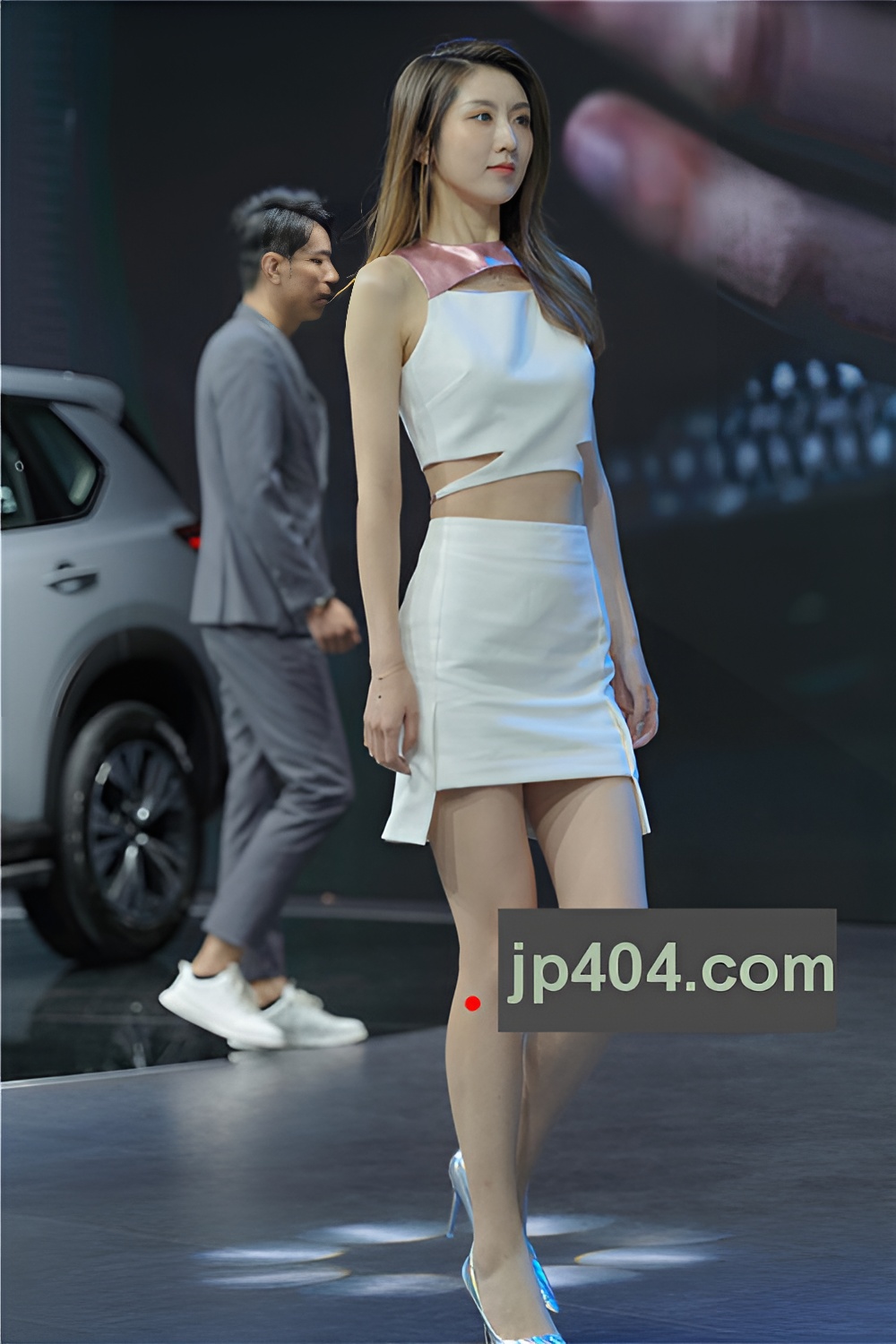气质车模小姐姐【套图+视频】