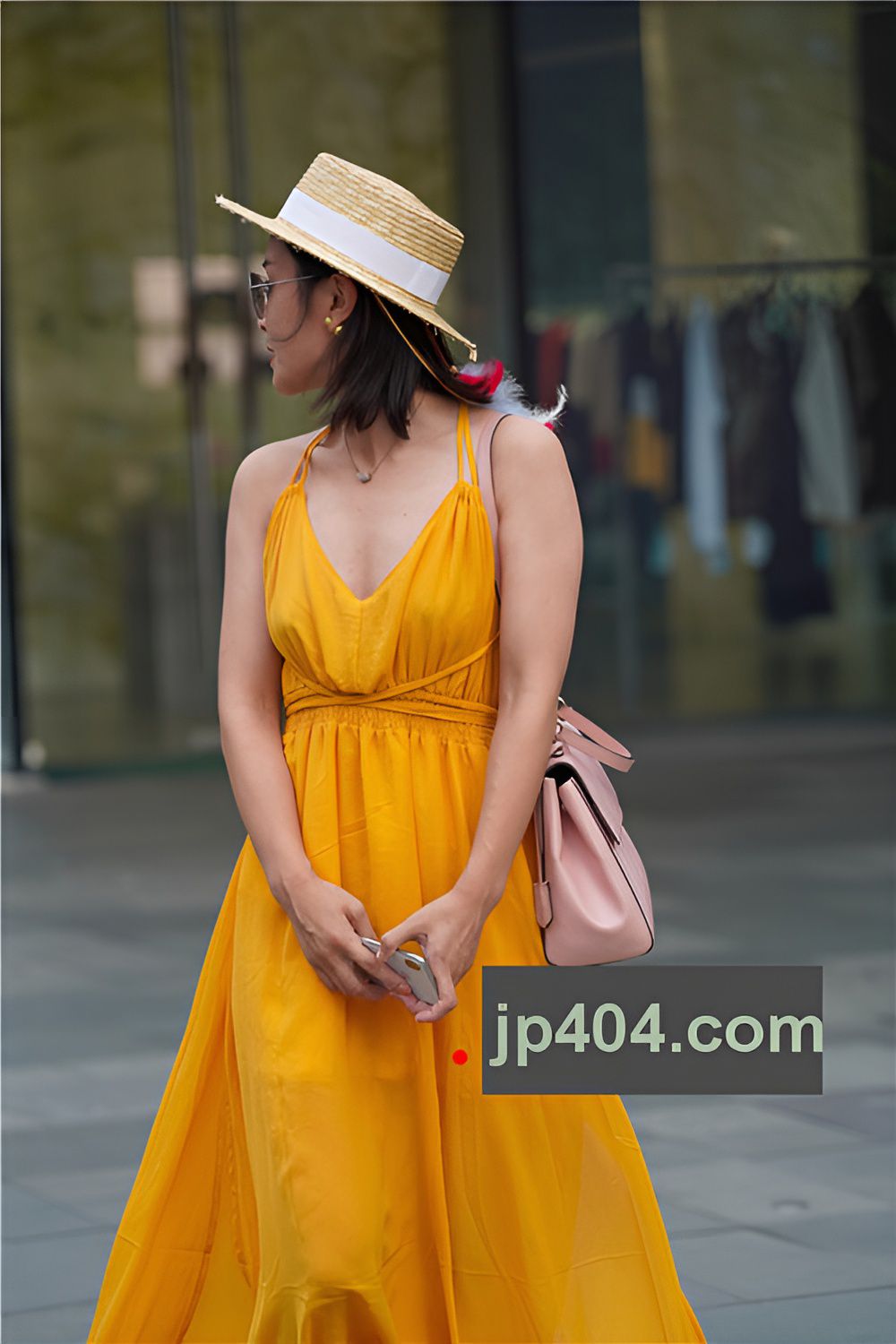 黄色长裙妹子(40P)[525M/JPG]