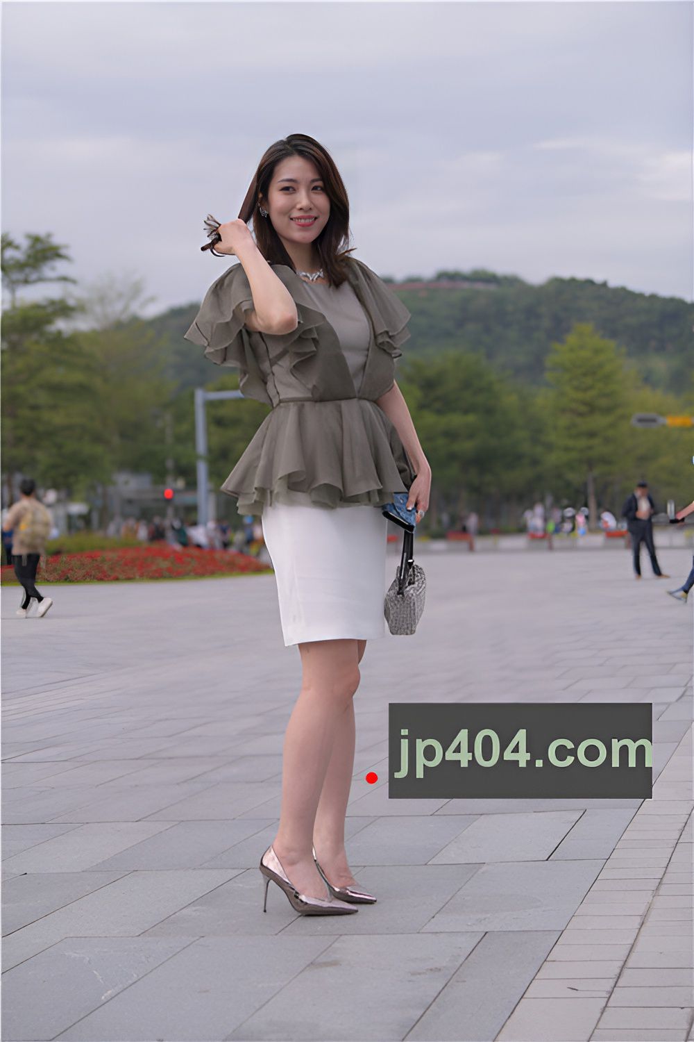 白裙妹子(86P)[1.72G/JPG]