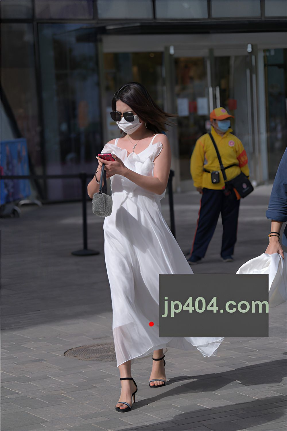 白裙美女(99P)[2.06G/JPG]