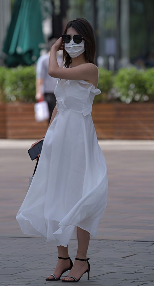 白裙美女(99P)[2.06G/JPG]