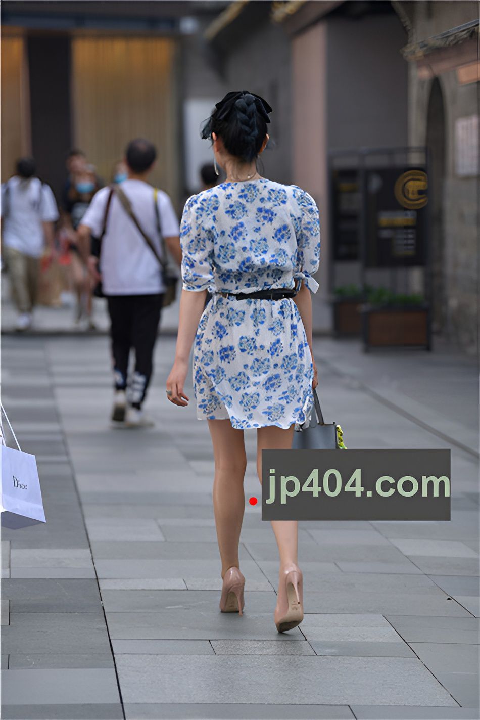 （套图）花裙美女(207P)[4.5G/JPG]