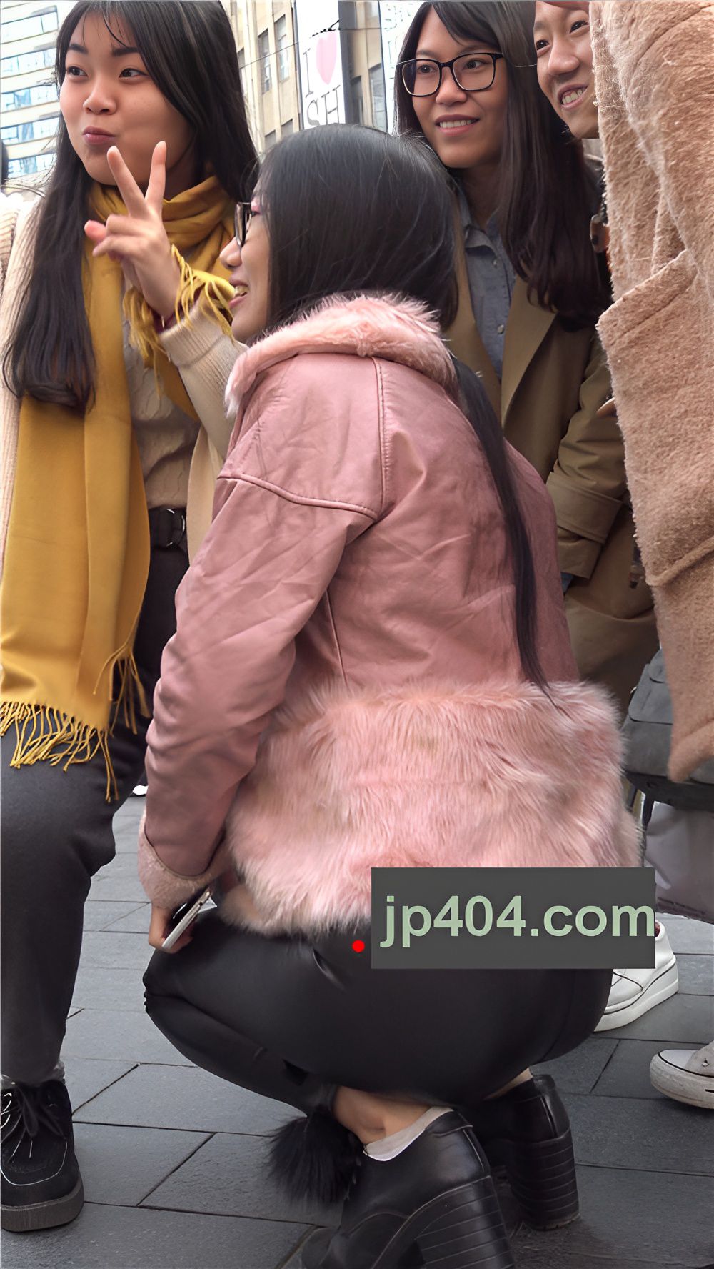 皮裤妹子[2.61G/MP4]